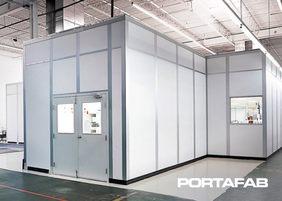 Cleanroom Pharmaceutical Lab