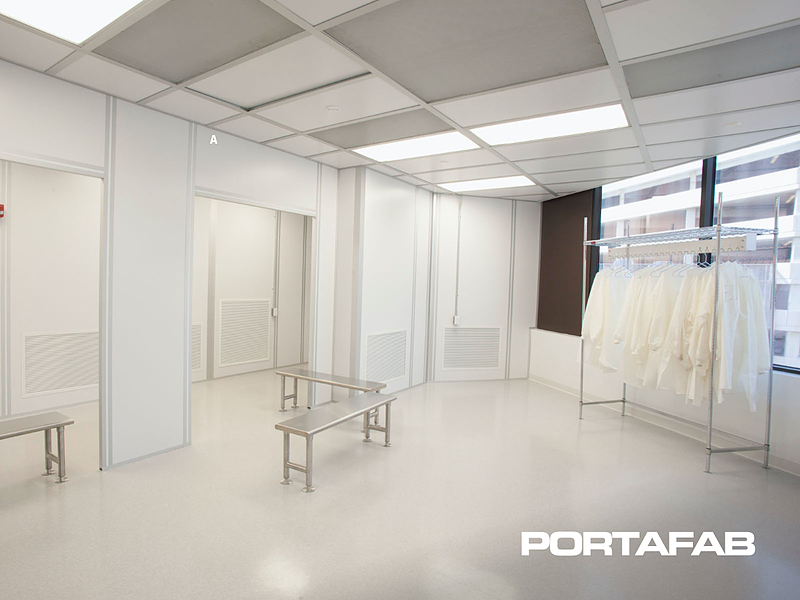 Cleanroom Gowning Rooms & Changing Areas