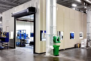 inplant cleanroom with rollup door